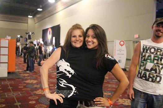 msiUSA's tweet photo. 2girls, 1shirt #gamers #gaming #gamer #MSI #QuakeCon #quakecon2014 #Dallas #Dragonarmy #GamersUnite #gamergirl #girls http://t.co/LVSNM3l0Y6