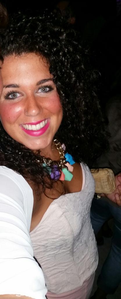 Rocio_pa25's tweet photo. Rutita de la tapa en donbe ;) http://t.co/WUu74rU20r