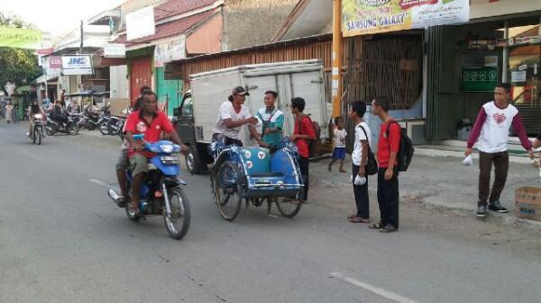 10. Acara bagi takjil terakhir #GERAK2014 #HAN2014 <a href="/ForumAnakID/">Forum Anak Nasional</a>