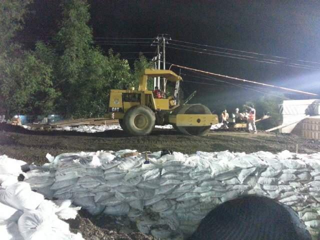 Foto Pekerjaan Perbaikan Jembatan Comal Pemalang  Siadik
