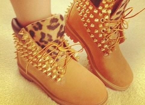 Hot_Clothes_'s tweet photo. Perfect weather for these Tim's 😍😘❤️ http://t.co/Fh9mTuoI0p
