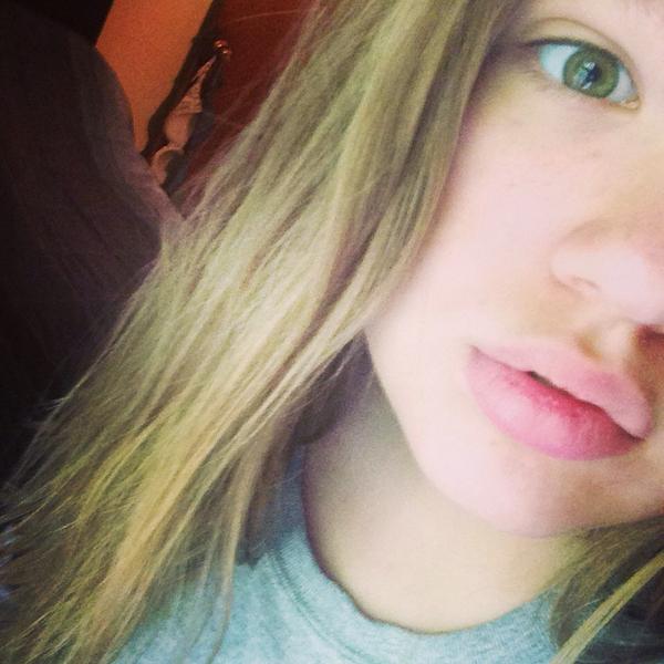 okay RL selfie time 😂