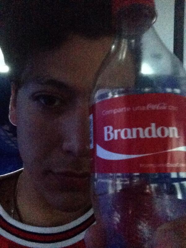 _snuppy01's tweet photo. @_snuppy08 @brandon_meza Mira carnal te traigo @brandon_meza 👊😁✌️ http://t.co/jIpJeuWzkZ //Broopy*--*Te amo snuppy eres el mejor😘😘