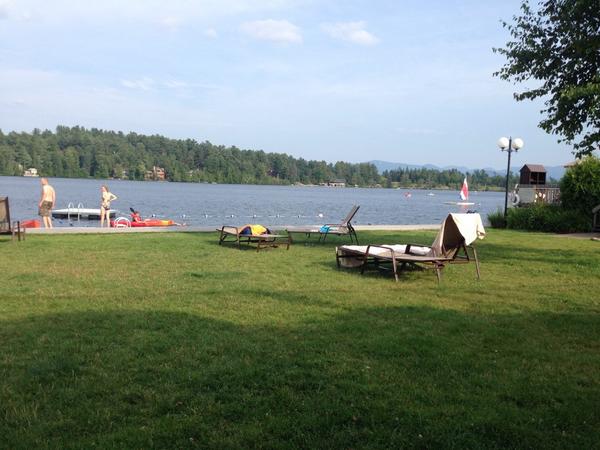 pfredette's tweet photo. Pretty nice view on the mirror lake at the @HighPeaksResort. Only weak point, the wifi is pretty bad here.. http://t.co/YcHPgXK8nu
