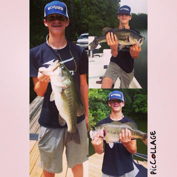 slimmyy15's tweet photo. Caught some bulls today!👍 #differentfish http://t.co/1ucTOrArJR