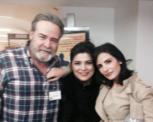 ximherrera's tweet photo. Qué hermoso encontrarme con mi adorada @victoriaruffo31 y #CesarEvora en los pasillos... #LaMadrastra #Flashback http://t.co/rwl671BbPL