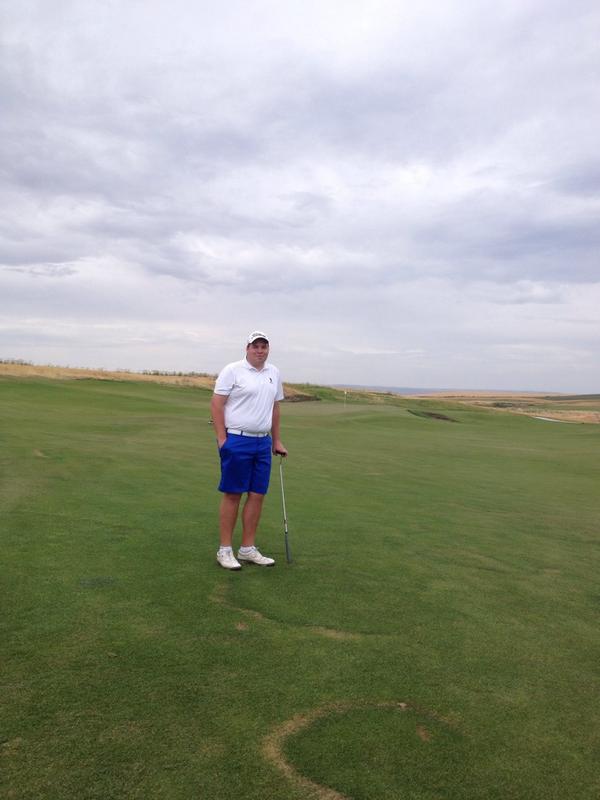 csnsthurston's tweet photo. Caddying for my #1 student at Washington Amateur qualifying at #Wine  Valley Golf Course. http://t.co/3kLDKB8KNb