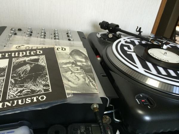 静かに怒りながら、久しぶりにこいつをスピンした。