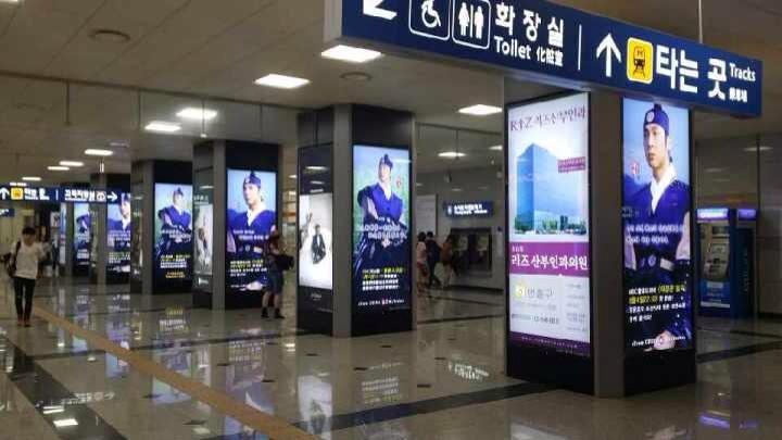 BtNjd5HCEAAx6TR.jpg:large