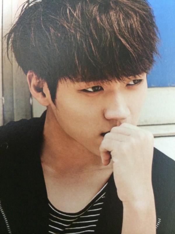 INFINITE7SOUL's tweet image. [HD SCANS] #인피니트 Sunggyu, Dongwoo and Woohyun - #BeBack Photobook 16P wp.me/p2Jnj5-4JU
