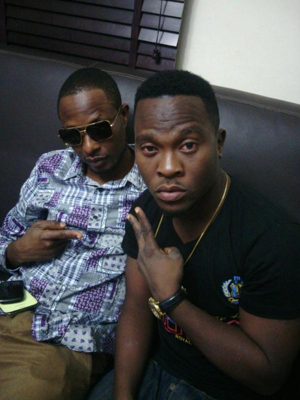 iamstylo's tweet photo. chiling wit tha boss faze http://t.co/am3SNAHMTQ
