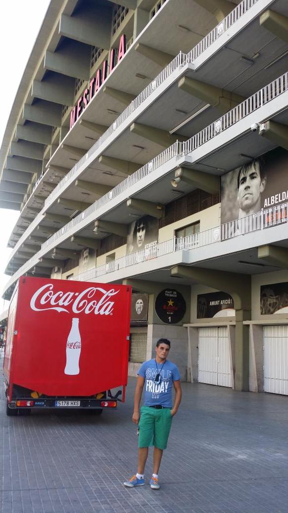 jeromartinez91's tweet photo. Viendo el mestalla http://t.co/lA5vDg6J19