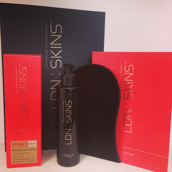 LDNSKINS's tweet image. Who wants to #win one of our luxurious Gradual Tan Lotions?! RT &amp;amp; follow &amp;amp; enter our #competition! #beauty #giveaway