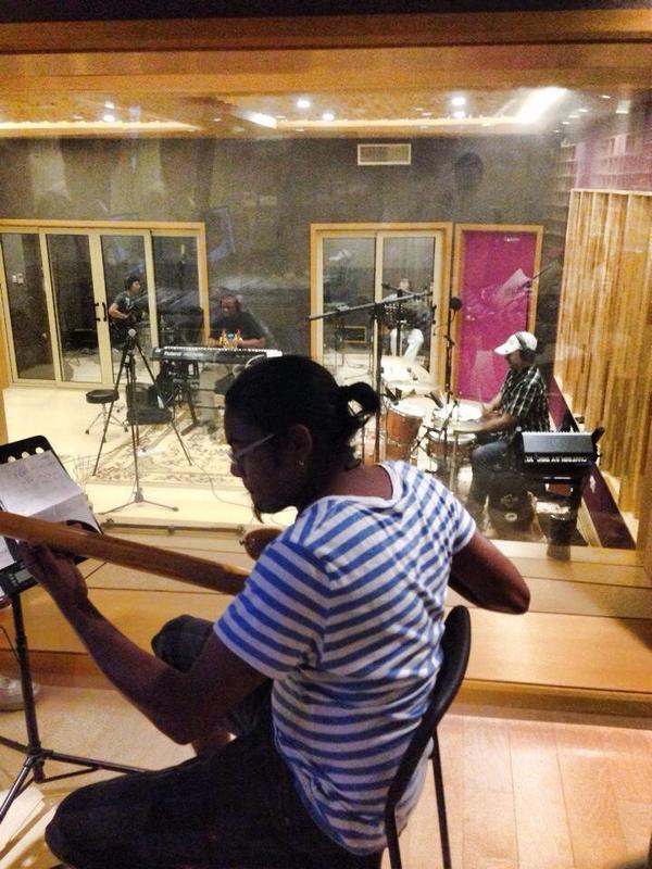 SoundhubStudios's tweet photo. Recording band for the song of china. Zhou San. http://t.co/Qjee2GXblW