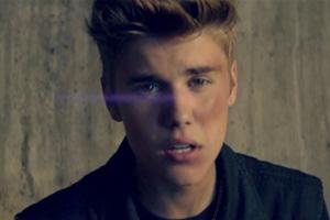 Justin bieber 2023. Justin bieber love. Justin bieber as long as you love me. Джастин бибер. Джастин бибер с голубыми глазами.
