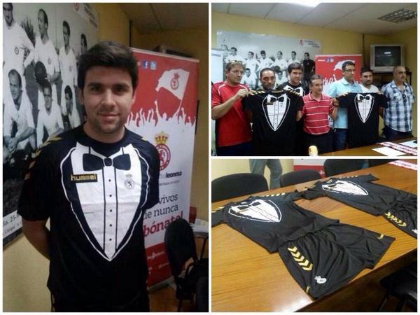 tdhntr's tweet photo. Spanish side Cultural Leonesa have released the best kit of all time. I'm buying approximately one billion of them. http://t.co/qrEQvzojSt