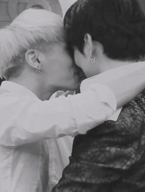 realjonghyun990's tweet photo. งืม.///. #jongkeyday http://t.co/sYe3ejqXFy