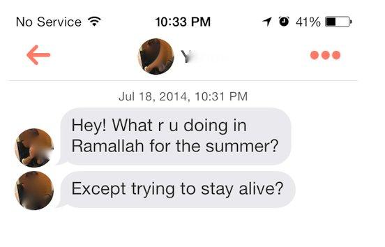 HuffPostQuebec's tweet photo. Quand Israéliens et Palestiniens s'écrivent sur Tinder http://t.co/xufUWwB1fa #PalesTinder http://t.co/wineWR2uVI