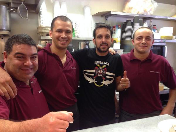 MastersDiner's tweet photo. Brilliant to see @Dynamomagician in the shop earlier this week. Hope to see you again soon @MastersDiner ! #icon  http://t.co/qlbdg48uoz