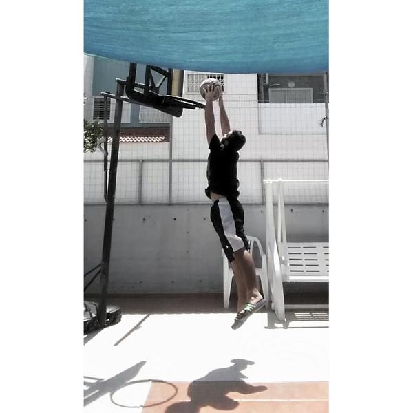 sshalev67's tweet photo. Did you see that? 
This is so funn #basketball#love#🏀
Good day people!! http://t.co/P7OVsmVREV