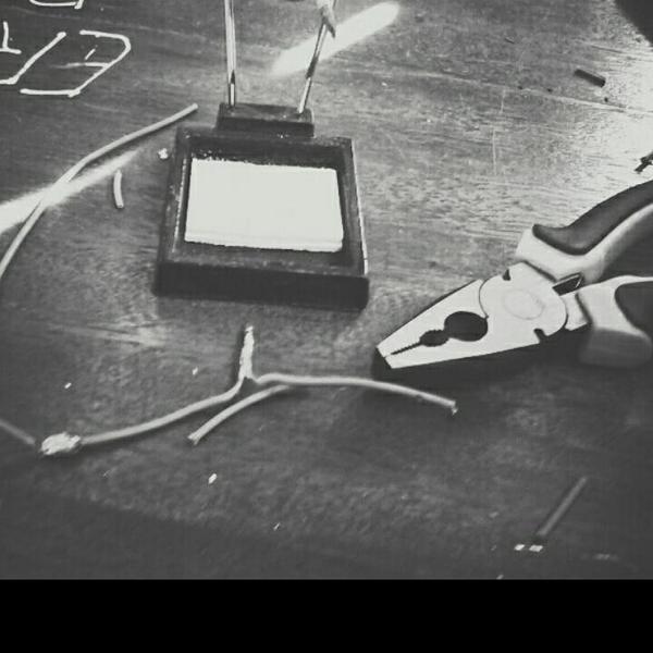 FrancoLpda's tweet image. #Taller #Elecronica #Empalmes