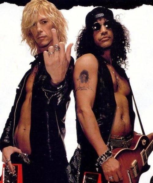 DriellyPaulino's tweet photo. #HappyBirthdaySlash @Slash http://t.co/1eGSKSdYqp