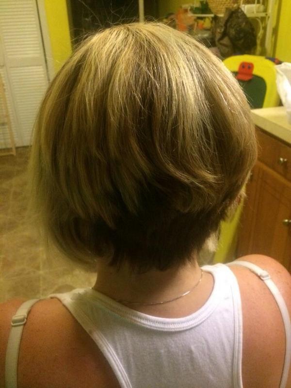 Crystal11111115's tweet photo. @WhoO_Ome here is the back of my hair i love it so much http://t.co/yeg5n6zcfm