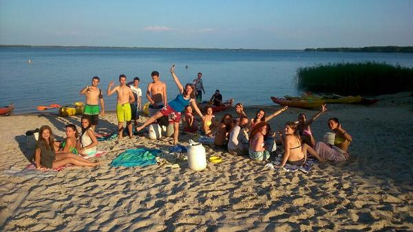 PVLacanau's tweet photo. Soirée kayak avec les ados !!! http://t.co/JnL19J5UAB