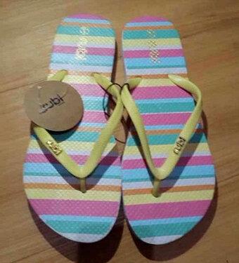 (Sale)RUBI rainbow stripes slipper  now only 115rb (was 130rb) ready stock available size 41(size luar negeri) -