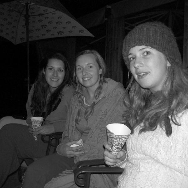 Jenniewright12's tweet photo. First ever outdoor movie experience #MountainMagic#Friends#Waytocoldtobesummer! http://t.co/Jusxta5bFy