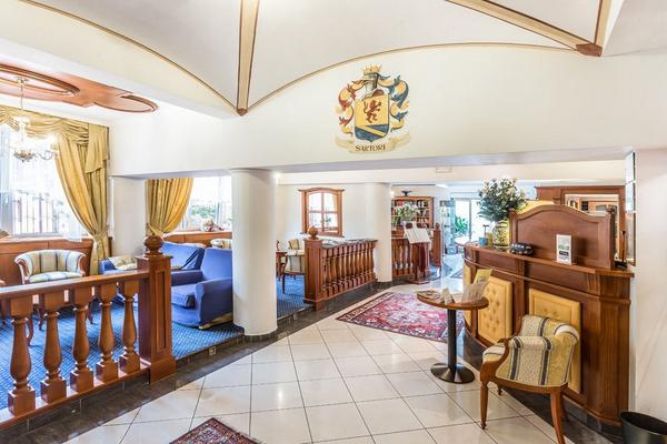 neverbeforeit's tweet photo. Diamo il benvenuto al Sartori's Hotel, un concentrato di eleganza nel cuore del Trentino. #NB4
http://t.co/Tk3pP3U7nE http://t.co/c0maSsSITW