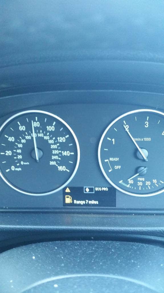 CrookNick's tweet photo. Can he make it 15 miles to go http://t.co/rizZ4YPjLq