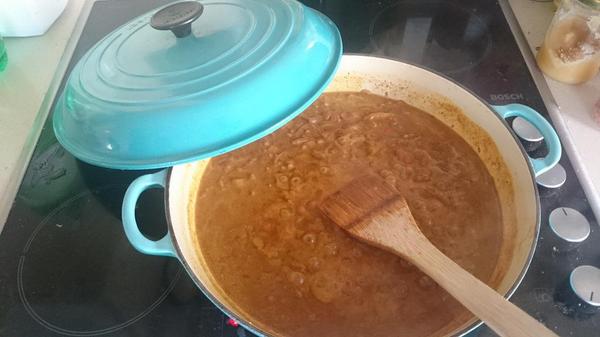 AndyMTweetsFood's tweet image. My naan dough is rising while @Alex22cash makes a @greensaffron Korma with extra chillies 🔥😀 #CollaborativeCooking