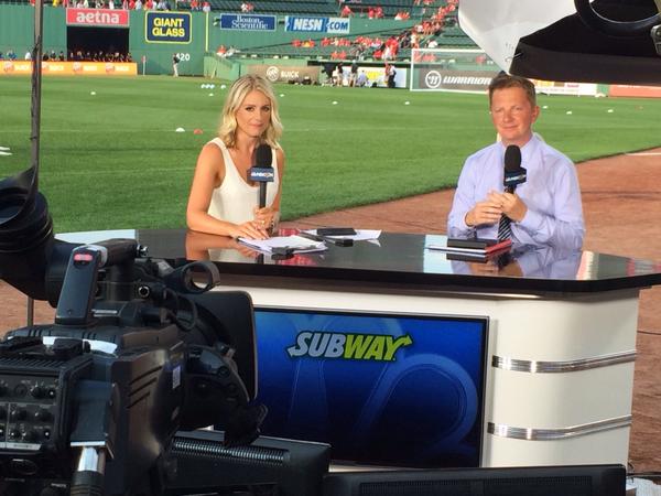 Nbc Sports Pr On Twitter Rebecca Lowe Arlowhite Set For Football At Fenway Next At 7pm Et On Nbcsn Http T Co 1cbeq8mjnl