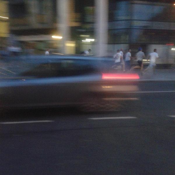 byron_lufc's tweet photo. legia fans getting chased for fucking bottles threw windows then getting knicked http://t.co/qBNuK5dipc