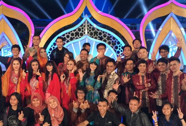 Thanks <a href="/farabi_music/">Farabi Music School</a> CHOIR, great job! At <a href="/RCTI/">rcti</a> live sebulan penuh w <a href="/dwiki_dharmawan/">Dwiki Dharmawan</a>
