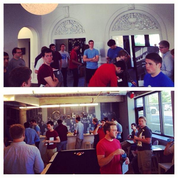 jessicaleepalm's tweet photo. Talking about everything #KC &amp; checking out apartments with @Cerner interns! #creativekc http://t.co/2ufclDLfhw