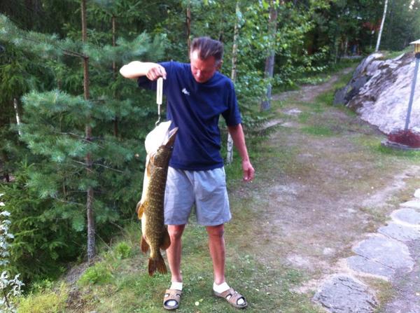 JouKul's tweet photo. #hauki on kala, kesän isoin nyt 6,2kg http://t.co/CzlQFdHlx0