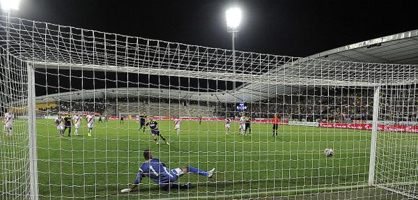 Ibraimi converts his penalty; photo: rtvslo.si