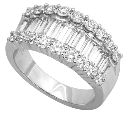 JCKMagazine's tweet photo. Why Jennifer Chang of Jye named two of her designs after clients: http://t.co/x4p0cUeqR4 @TiptonsJewelry http://t.co/esheH3j4Wo