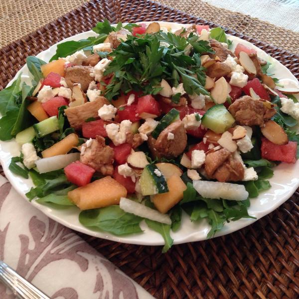 JuliesTaste's tweet photo. Summer Salad #salad #healthyfood http://t.co/bMBuST6C8z