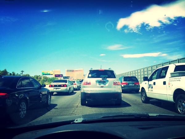 yupchronicles's tweet image. What the hell is all this traffic?? I need to go to a meeting?!?!?  #vegas stand still #fml 
#DoriChronicles