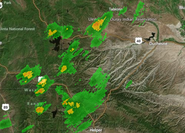 weathercaster's tweet photo. #Thunderstorms hitting Strawberry Res. &amp; parts W. Uintah Basin &amp; Mtns. Gusty #winds, some heavy #rain. #utwx #weather http://t.co/kZR8a9GCsS