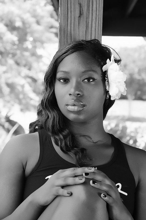 TheMMEmpire's tweet photo. Book @Yum_Mixxx for your next project, party, scene, film, visuals, etc. modelmafiaent@gmail.com http://t.co/smpOOJtNe2