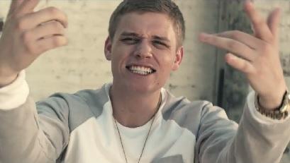 DjEV's tweet image. Rt @LeakJones: Cal Scruby (@calscruby) - Gold Coins (Video) tinyurl.com/ldorkyx