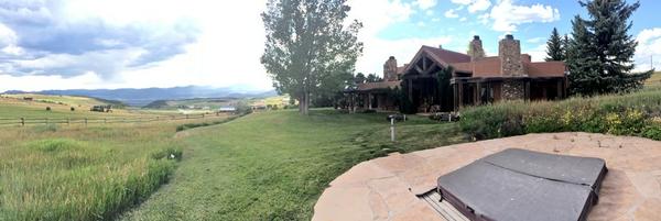 eric_dodds0's tweet photo. Living in the Colorado countryside for a week #itsdopeifyoucanttell #lovemygma http://t.co/JX7JnGEDUD