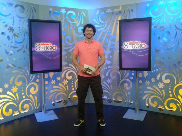 PideselaASergio's tweet photo. Qué opinan del tema, ¿creen qué pueden ser amigos los ex novios? http://t.co/a64Ah07hRT