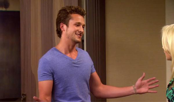 Holdenmeister's tweet photo. The adorable funny and crazy good actor @TheRealNickRoux gets Gabi in hot water! Find out in 5 mins! #YoungandHungry http://t.co/IF4ziZbRre