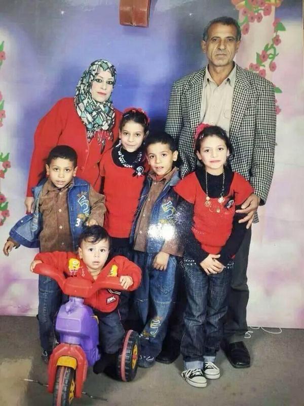 MedicalGuideind's tweet photo. Now they are together in Jannah
#GazaUnderAttack #Gaza #ISupportGaza #GazaUnderFire #gazaisnotalone #gazawar http://t.co/bJpLZ7cWWr