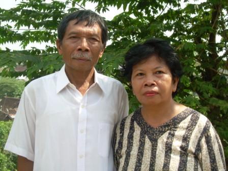 suarabaptis's tweet photo. SB 3 / 2014 | SANG GEMBALA Pdt. Emeritus Yoestukino GEMBALA SETIA YANG BERSAHAJA http://t.co/UROTTrEMHs http://t.co/UdxPbHzlEG